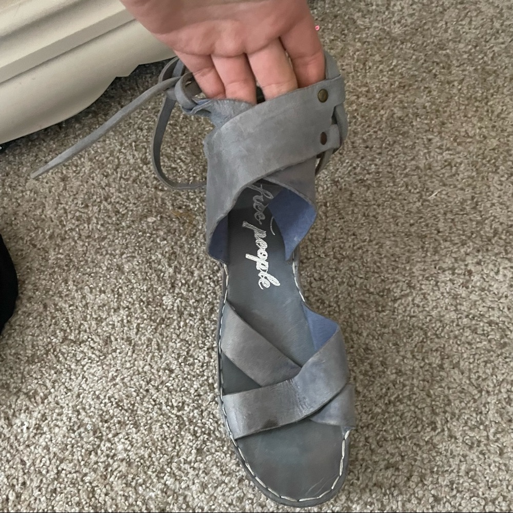 Free People Heeled Lace Up Blue Leather Sandal Heels sz 4 - Picture 4 of 8